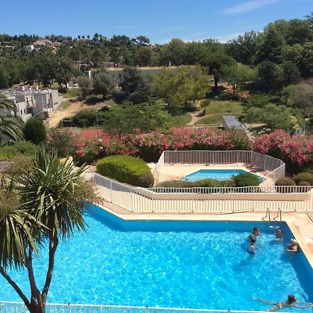 Au Calme Dans Hameau Fleuri Joli Studio 3 Pers Piscine Parking Wi-Fi ว็องส์ ภายนอก รูปภาพ