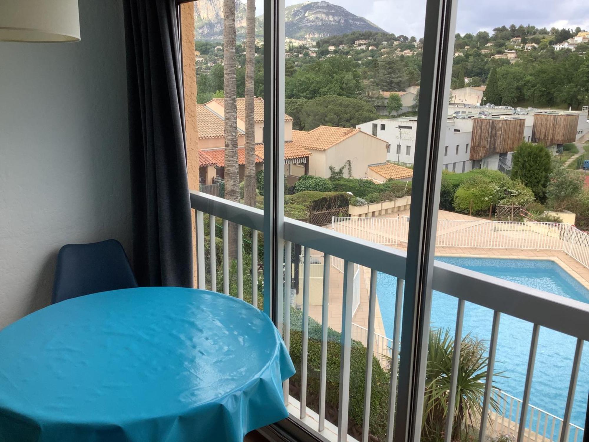 Au Calme Dans Hameau Fleuri Joli Studio 3 Pers Piscine Parking Wi-Fi ว็องส์ ภายนอก รูปภาพ