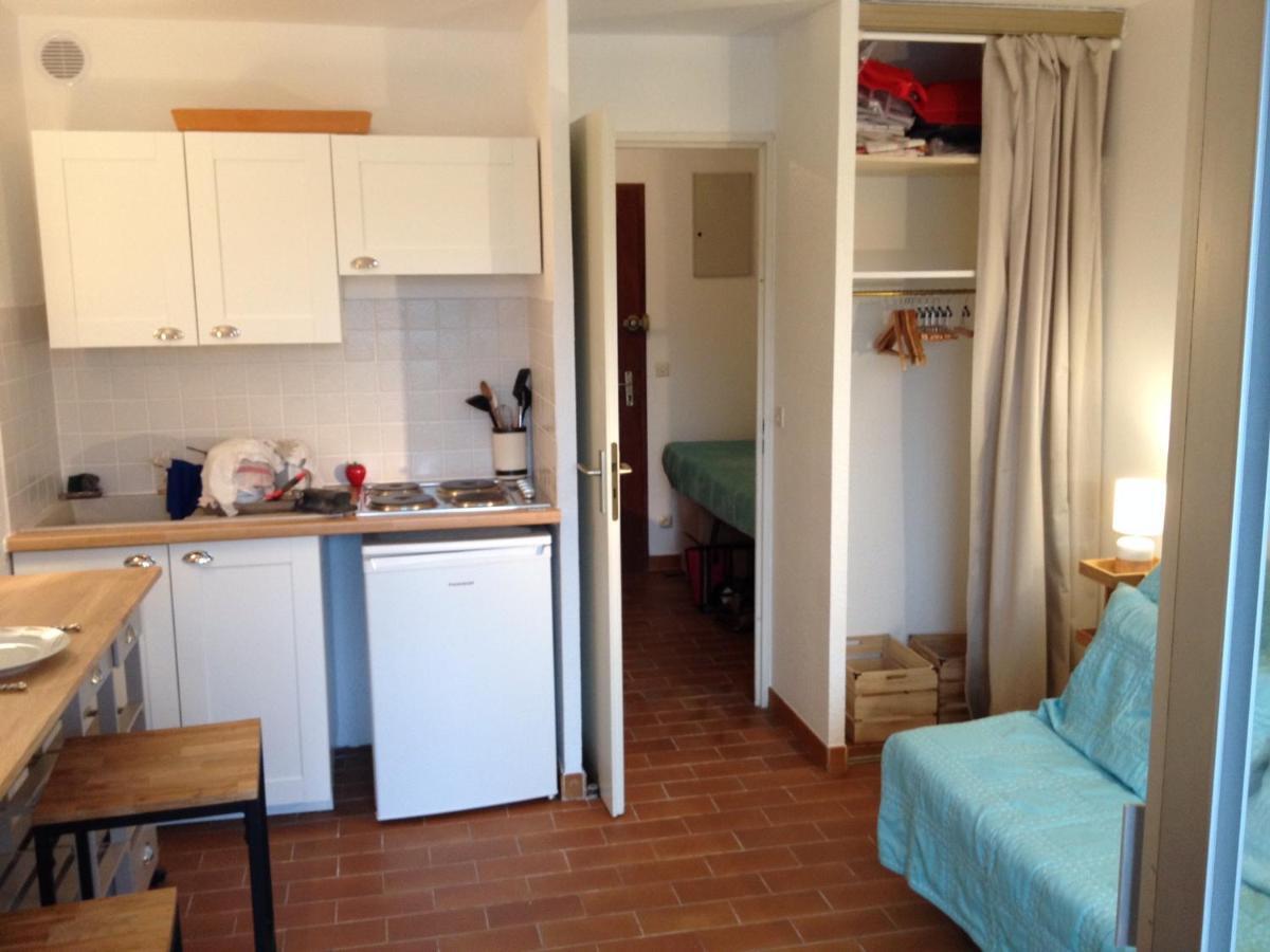 Au Calme Dans Hameau Fleuri Joli Studio 3 Pers Piscine Parking Wi-Fi ว็องส์ ภายนอก รูปภาพ